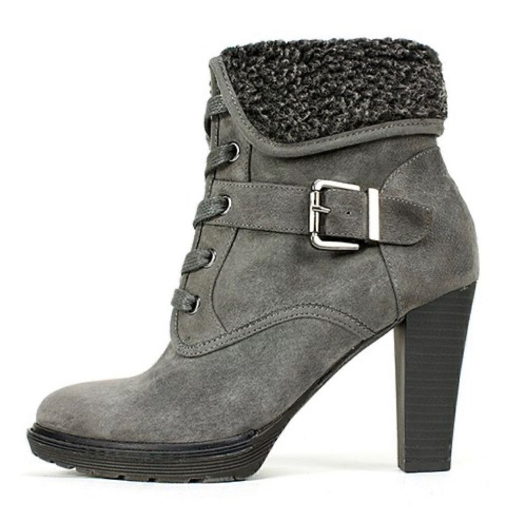 White Mountain Nubuck Suede Boots